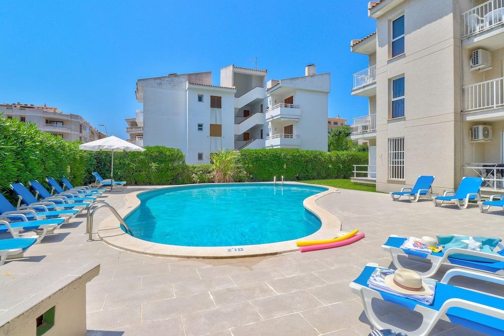 Llevant Apartments Поланко Экстерьер фото