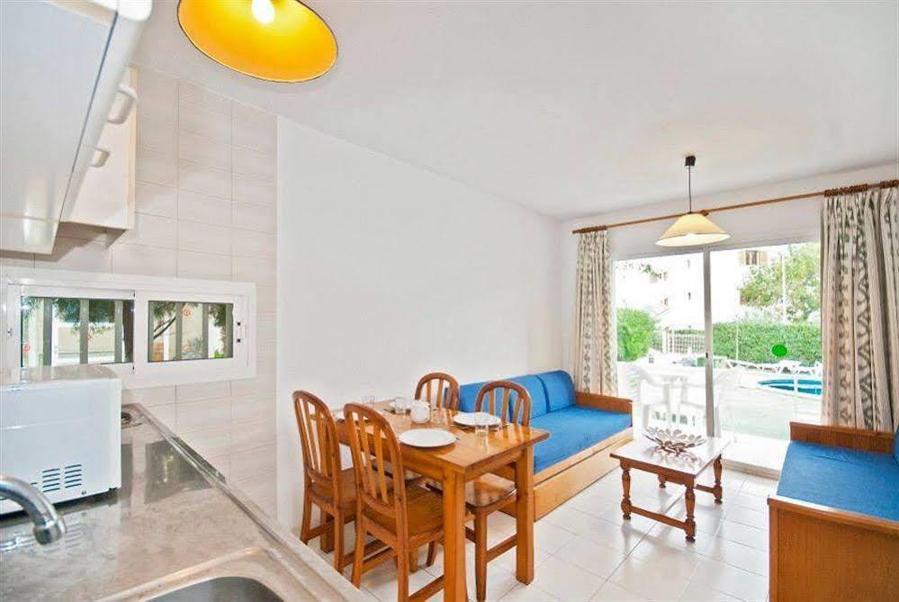 Llevant Apartments Поланко Экстерьер фото